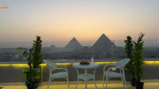 Pyramids View& Grand Museum With Jacuzzi On Eleven Floor & Roof Restaurant - Cairo - 3