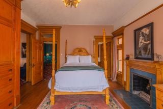 Orman Mansion - Pueblo's Most Luxurious Stay! - Pueblo - 4