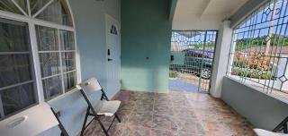 Hillside Retreat in Gated Community Close to Beach - Montego Bay - 0