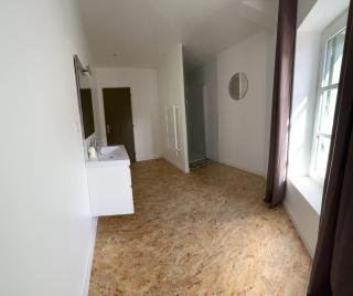 Au pied de la Cité - 3