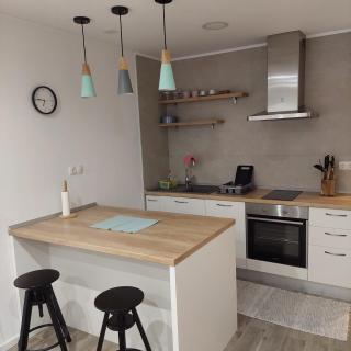 Nice and modern apartment Emili - 0