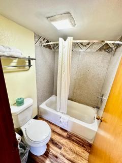 Regency Inn Iola - Iola - 6