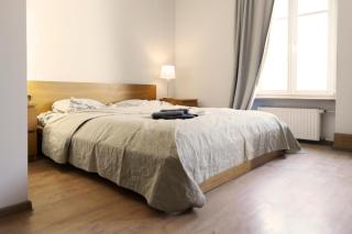 By the River and City Center - comfortable rooms - 4