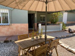 Detached holiday house, 2 bedrooms, private garden, pool - Alhaurín de la Torre - 1