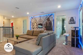 9 Bedroom 5 Bathroom Storey Lake 4396 Qs - 1