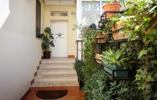 Vila Ferdinand Modern Rooms In Tirana's Center - Tirana - 7