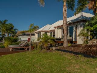 Hosts on the Coast Boost Morale on the Canal - 3