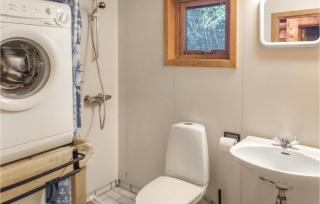 3 Bedroom Pet Friendly Home In Vallavik - Vangsbygd - 1