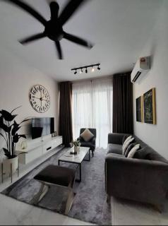 Izz'man Homestay Level 33 Troika Kota Bharu - Kota Bharu - 1