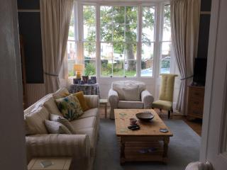 Glebe House - 5