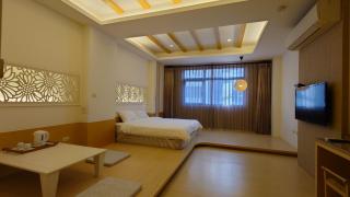 Corner Hostel - Magong - 6
