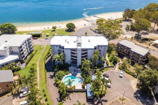 Florentine 14 - 11 Columbia Close Aircon Wifi unsurpassed water views - Nelson Bay - 8