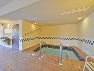 Clubhouse Inn - West Yellowstone - 8