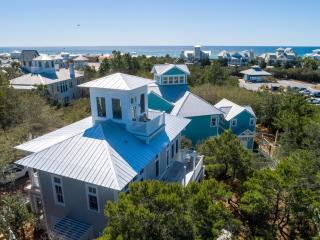 A Seaside Beauty! Book Now - Lot of Outdoor Living Space - Santa Rosa Beach - 0