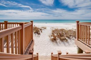 Spacious Waterfront Townhome - Just A Short Walk to Pier Park - Panama City Beach - 0
