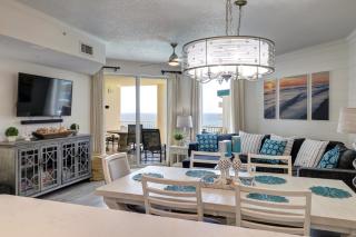 Stunning 2 BR/2 BA Third Floor Unit Directly On Santa Rosa Beach! Sleeps 6! - Santa Rosa Beach - 0