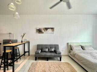 Zeva Studio*Cozy*Quietplace*Wi-Fi* - 1