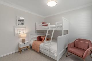 Serene Pet Friendly with Swimming Pool - Culburra Beach - 3
