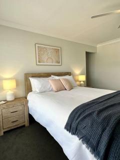 Hillston House - Kiama - 1