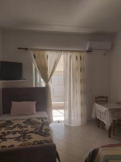 Mona`s apartments 1 - Saranda - 8