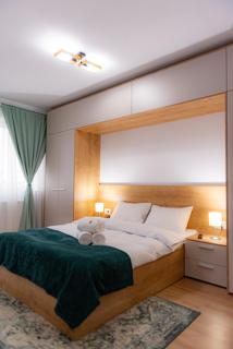 Veli Apartments Coresi 803 - 1