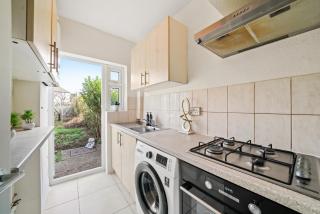 Wembley West Hububb Stay - 4
