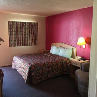 Avalon Motel - Early - 3