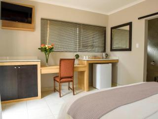 Magnolia Guesthouse - Alberton - 1