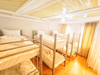 Taksim History Wooden Hostel - Istanbul - 2