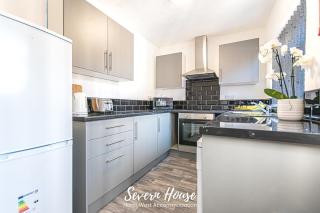 Severn Street House Serviced Accommodation - Leigh - 4