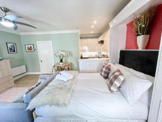 Snug Studio on The Grassmarket, 5mins from Castle - 3