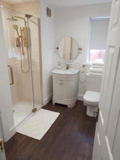 Linroy Guest House - Skegness - 8