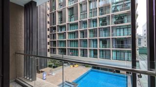 Deluxe 2-bedroom & 2 bathroom corner oasis at Riverson SOHO opposite Imago Shopping Mall - 9