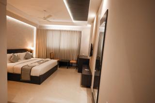 JYOTHIS RESIDENCY - Nemmara - 4