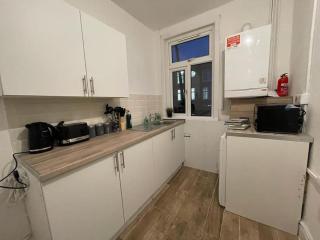 Comfortable 2 Bedroom On Tower Bridge - Londra - 5