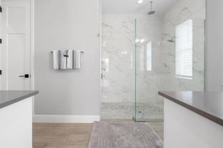 445 S. Heathwood - 1