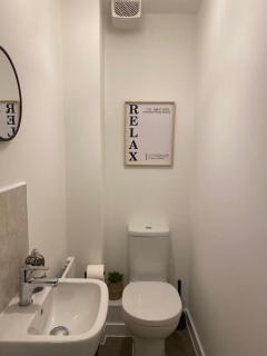 Henry Blythe Gardens - Thame - 1