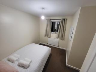 Great Apartment Next To Tooting Bec Tube Station! - Londra - 8