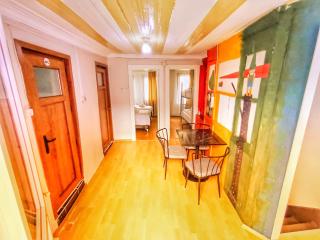 Taksim History Wooden Hostel - Istanbul - 6