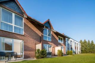 Balland's Hotel & Restaurant - 1