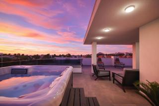 Leonardo Luxury Residence 2 Penthouse with jacuzzi - Zadar - 0