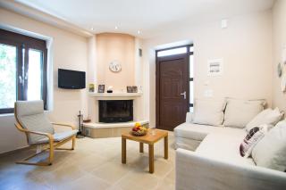 Papa-Antonis Stone House - Zaros - 7