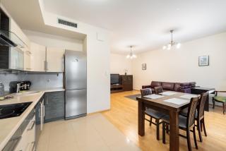 Wilanów Violet Apartment by BookingHost - 2