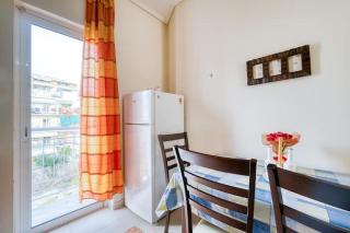 Escape with Style in this Chic 2BR Apartment! - Atene - 3
