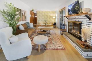 3BR/2BA Lakehouse 10 min to town - 6