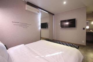 Paradise Hotel - Gunsan - 1