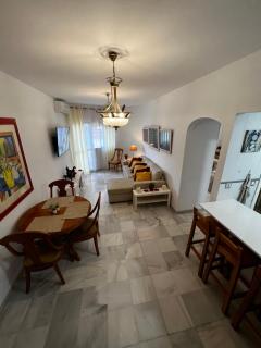 Synergy Apartment, 2 bedroom, City Center BY NAMASTE ELITE - Torremolinos - 3