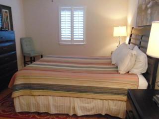 W2 Ocean Walk Resort upstairs 2 bed king and two twins next to back pool - 1
