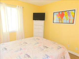 G2 great extra glassed in dining area 3bed 2 5 bath very nice glassed in porch close to clubhouse - Mallory Park - 7