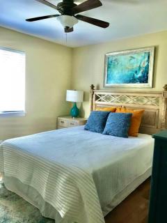 Q16 Comfortable 2 BR, 2 BA second level in Ocean Walk - Mallory Park - 2